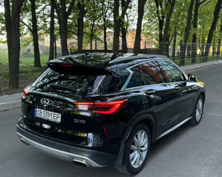 Черный Инфинити QX50, объемом двигателя 2 л и пробегом 140 тыс. км за 21900 $, фото 3 на Automoto.ua