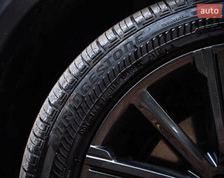 Черный Инфинити QX50, объемом двигателя 2 л и пробегом 64 тыс. км за 24500 $, фото 23 на Automoto.ua