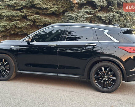 Черный Инфинити QX50, объемом двигателя 1.99 л и пробегом 120 тыс. км за 20350 $, фото 9 на Automoto.ua