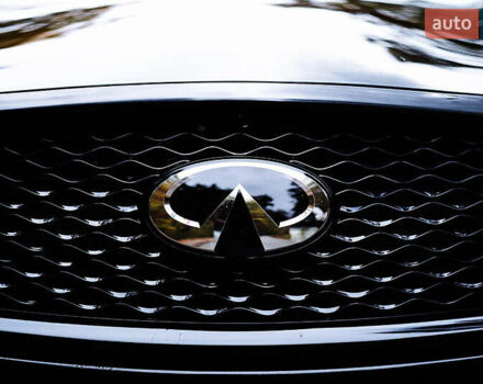 Черный Инфинити QX50, объемом двигателя 2 л и пробегом 64 тыс. км за 24500 $, фото 19 на Automoto.ua