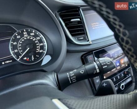 Черный Инфинити QX50, объемом двигателя 2 л и пробегом 84 тыс. км за 23999 $, фото 109 на Automoto.ua