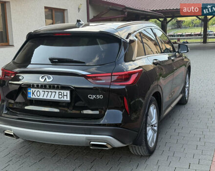 Черный Инфинити QX50, объемом двигателя 1.99 л и пробегом 81 тыс. км за 25000 $, фото 10 на Automoto.ua