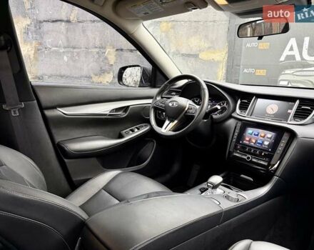 Черный Инфинити QX50, объемом двигателя 2 л и пробегом 34 тыс. км за 24500 $, фото 12 на Automoto.ua