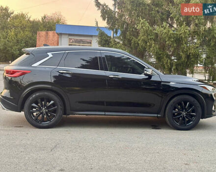 Черный Инфинити QX50, объемом двигателя 1.99 л и пробегом 120 тыс. км за 20350 $, фото 23 на Automoto.ua