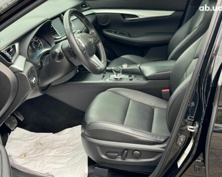 Черный Инфинити QX50, объемом двигателя 2 л и пробегом 87 тыс. км за 23290 $, фото 15 на Automoto.ua