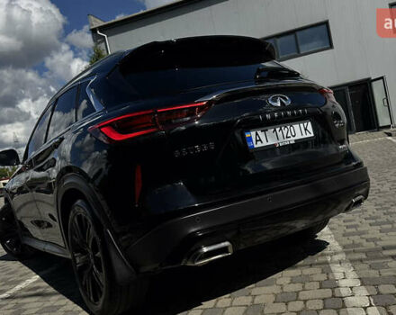Чорний Інфініті QX50, об'ємом двигуна 2 л та пробігом 54 тис. км за 25888 $, фото 37 на Automoto.ua