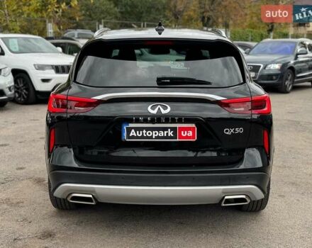 Черный Инфинити QX50, объемом двигателя 2 л и пробегом 87 тыс. км за 23290 $, фото 4 на Automoto.ua