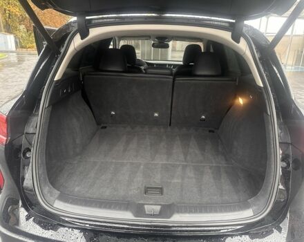 Чорний Інфініті QX50, об'ємом двигуна 2 л та пробігом 120 тис. км за 20800 $, фото 21 на Automoto.ua