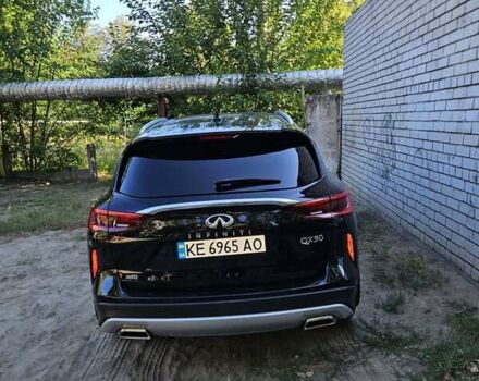 Черный Инфинити QX50, объемом двигателя 2 л и пробегом 56 тыс. км за 24300 $, фото 3 на Automoto.ua