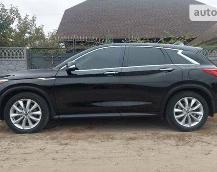 Черный Инфинити QX50, объемом двигателя 2 л и пробегом 32 тыс. км за 26000 $, фото 2 на Automoto.ua