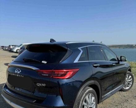 Черный Инфинити QX50, объемом двигателя 2 л и пробегом 80 тыс. км за 15300 $, фото 5 на Automoto.ua