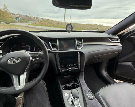 Черный Инфинити QX50, объемом двигателя 2 л и пробегом 102 тыс. км за 28200 $, фото 10 на Automoto.ua
