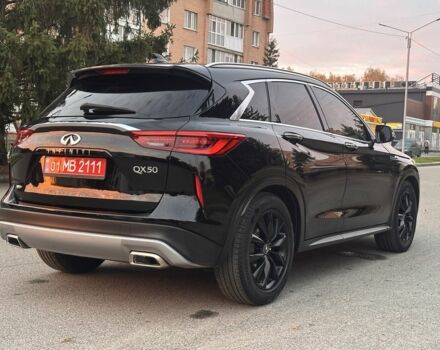 Чорний Інфініті QX50, об'ємом двигуна 2 л та пробігом 120 тис. км за 20800 $, фото 5 на Automoto.ua