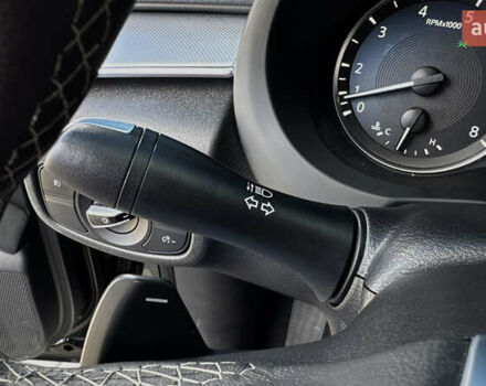 Чорний Інфініті QX50, об'ємом двигуна 2 л та пробігом 54 тис. км за 25888 $, фото 79 на Automoto.ua
