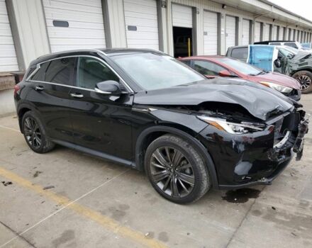 Чорний Інфініті QX50, об'ємом двигуна 2 л та пробігом 52 тис. км за 18200 $, фото 5 на Automoto.ua