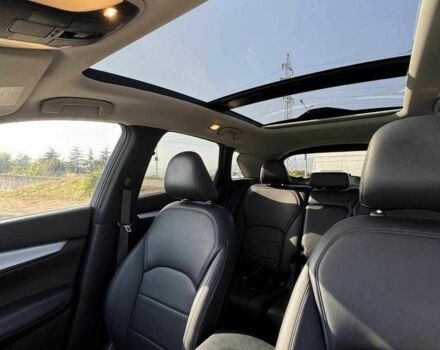 Черный Инфинити QX50, объемом двигателя 2 л и пробегом 80 тыс. км за 15300 $, фото 7 на Automoto.ua