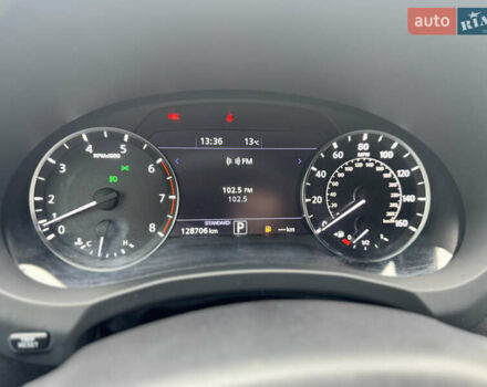 Черный Инфинити QX50, объемом двигателя 2 л и пробегом 129 тыс. км за 24000 $, фото 17 на Automoto.ua