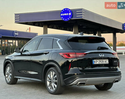 Черный Инфинити QX50, объемом двигателя 1.99 л и пробегом 147 тыс. км за 20999 $, фото 6 на Automoto.ua