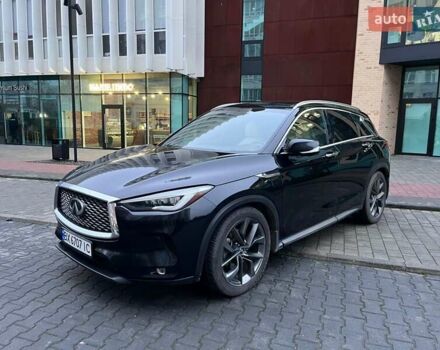 Черный Инфинити QX50, объемом двигателя 2 л и пробегом 101 тыс. км за 25000 $, фото 1 на Automoto.ua