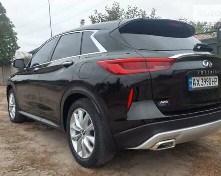Черный Инфинити QX50, объемом двигателя 2 л и пробегом 32 тыс. км за 26000 $, фото 3 на Automoto.ua