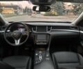 Чорний Інфініті QX50, об'ємом двигуна 2 л та пробігом 120 тис. км за 20800 $, фото 12 на Automoto.ua