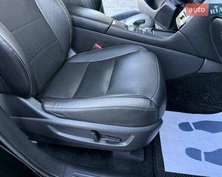 Черный Инфинити QX50, объемом двигателя 2 л и пробегом 84 тыс. км за 23999 $, фото 144 на Automoto.ua