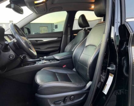 Черный Инфинити QX50, объемом двигателя 2 л и пробегом 37 тыс. км за 9000 $, фото 13 на Automoto.ua