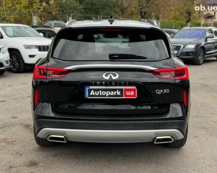 Черный Инфинити QX50, объемом двигателя 2 л и пробегом 87 тыс. км за 23290 $, фото 6 на Automoto.ua