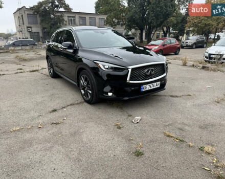 Черный Инфинити QX50, объемом двигателя 2 л и пробегом 129 тыс. км за 24000 $, фото 3 на Automoto.ua