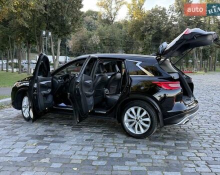 Черный Инфинити QX50, объемом двигателя 2 л и пробегом 84 тыс. км за 23999 $, фото 95 на Automoto.ua