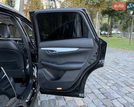 Черный Инфинити QX50, объемом двигателя 2 л и пробегом 84 тыс. км за 23999 $, фото 130 на Automoto.ua