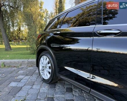 Черный Инфинити QX50, объемом двигателя 2 л и пробегом 84 тыс. км за 23999 $, фото 38 на Automoto.ua