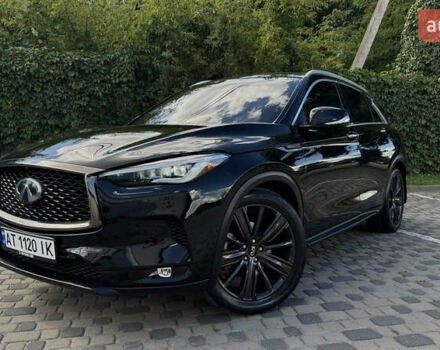 Чорний Інфініті QX50, об'ємом двигуна 2 л та пробігом 54 тис. км за 25888 $, фото 9 на Automoto.ua