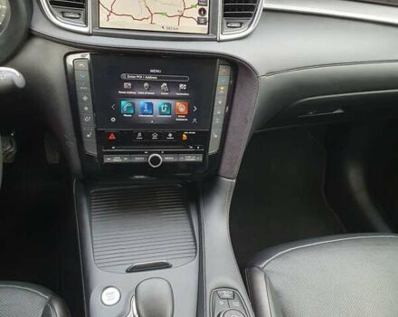 Черный Инфинити QX50, объемом двигателя 2 л и пробегом 17 тыс. км за 31000 $, фото 14 на Automoto.ua