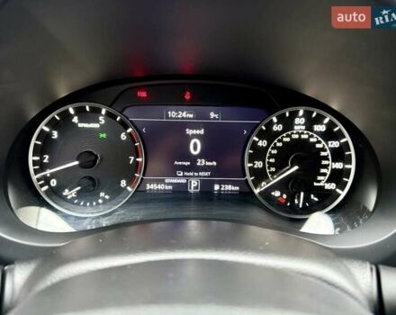 Черный Инфинити QX50, объемом двигателя 2 л и пробегом 34 тыс. км за 24500 $, фото 16 на Automoto.ua