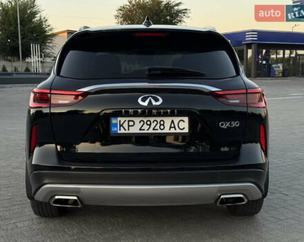 Черный Инфинити QX50, объемом двигателя 1.99 л и пробегом 147 тыс. км за 20999 $, фото 3 на Automoto.ua