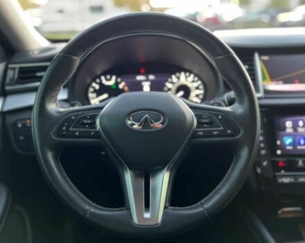 Черный Инфинити QX50, объемом двигателя 2 л и пробегом 37 тыс. км за 9000 $, фото 9 на Automoto.ua