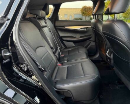 Черный Инфинити QX50, объемом двигателя 2 л и пробегом 37 тыс. км за 9000 $, фото 16 на Automoto.ua