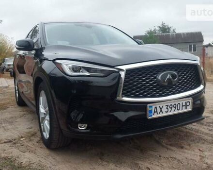 Черный Инфинити QX50, объемом двигателя 2 л и пробегом 32 тыс. км за 26000 $, фото 5 на Automoto.ua