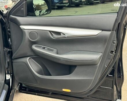 Черный Инфинити QX50, объемом двигателя 2 л и пробегом 87 тыс. км за 23290 $, фото 25 на Automoto.ua