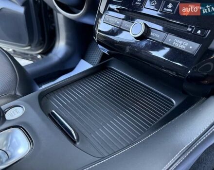 Черный Инфинити QX50, объемом двигателя 2 л и пробегом 84 тыс. км за 23999 $, фото 153 на Automoto.ua