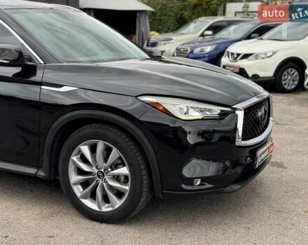 Черный Инфинити QX50, объемом двигателя 2 л и пробегом 87 тыс. км за 23290 $, фото 3 на Automoto.ua