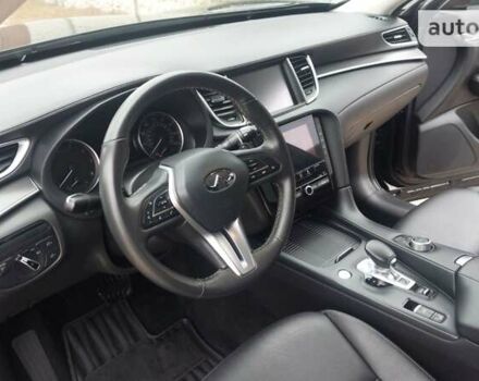 Черный Инфинити QX50, объемом двигателя 2 л и пробегом 32 тыс. км за 26000 $, фото 8 на Automoto.ua