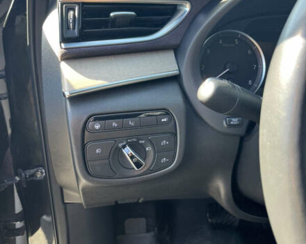 Черный Инфинити QX50, объемом двигателя 0 л и пробегом 51 тыс. км за 25500 $, фото 20 на Automoto.ua