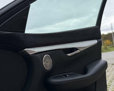 Черный Инфинити QX50, объемом двигателя 2 л и пробегом 102 тыс. км за 28200 $, фото 8 на Automoto.ua