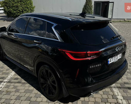Чорний Інфініті QX50, об'ємом двигуна 2 л та пробігом 54 тис. км за 25888 $, фото 40 на Automoto.ua
