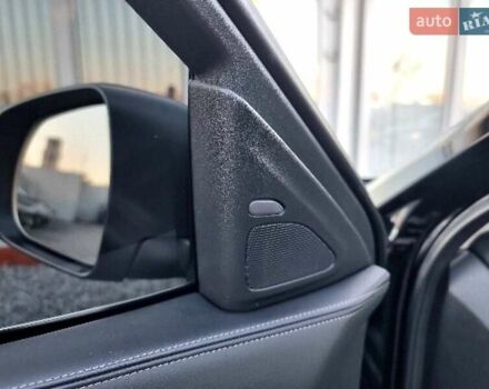 Черный Инфинити QX50, объемом двигателя 2 л и пробегом 68 тыс. км за 23500 $, фото 44 на Automoto.ua