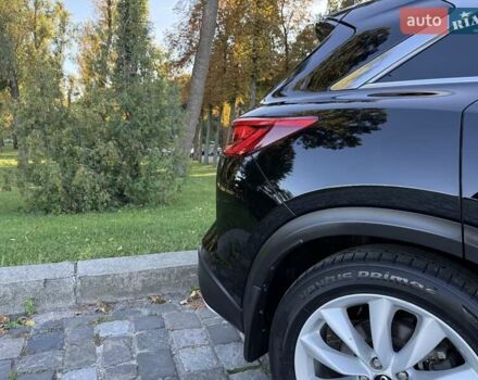 Черный Инфинити QX50, объемом двигателя 2 л и пробегом 84 тыс. км за 23999 $, фото 40 на Automoto.ua