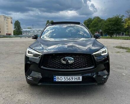 Черный Инфинити QX50, объемом двигателя 2 л и пробегом 52 тыс. км за 26500 $, фото 1 на Automoto.ua
