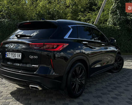 Чорний Інфініті QX50, об'ємом двигуна 2 л та пробігом 54 тис. км за 25888 $, фото 30 на Automoto.ua